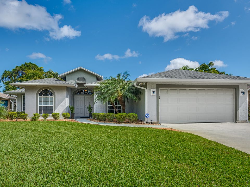 1st image of 2779 SE Eagle Dr