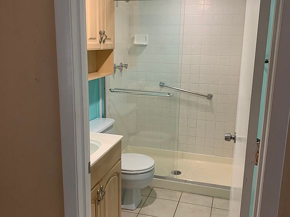 2nd image of 1119 Green Pine Blvd APT H2