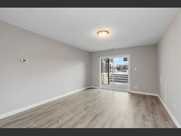 1484 Stonebridge Cir #B4 — Photo 6