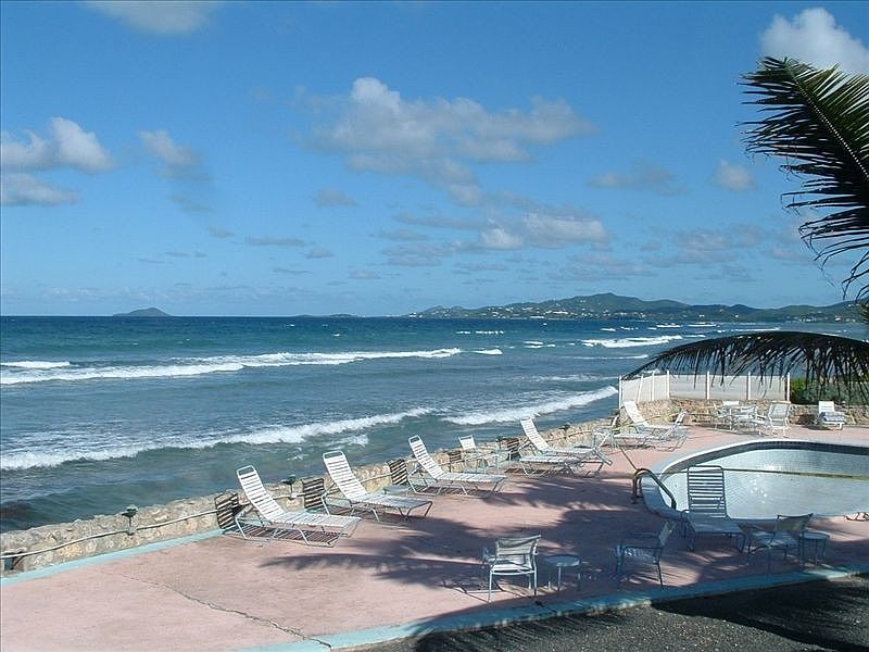 2nd image of A 2 La Grande Prince