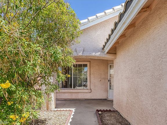 2nd image of 6516 Moon Roses Ct