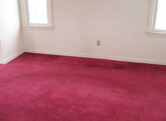 5th image of 611 E 266th St
