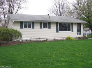 6097 Olive Ave, North Ridgeville, OH 44039