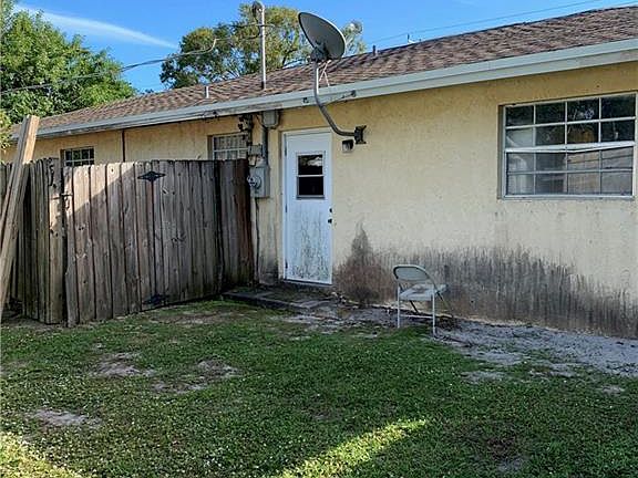 2nd image of 816 25th Ave