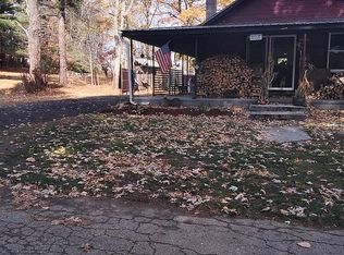 13 Laflamme Rd, Brimfield, MA 01010