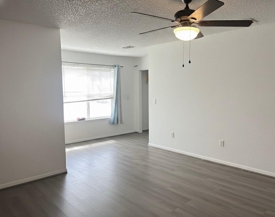 3420 Pinewalk Drive N #712