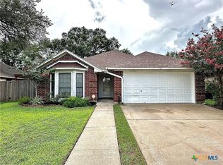 231 Spur Dr, Victoria, TX 77904