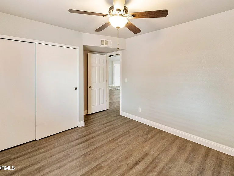 1749 N Ricardo — Photo 16