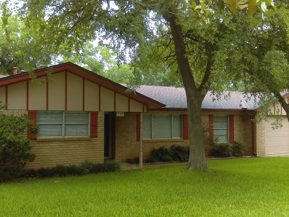 1st image of 713 King Dr