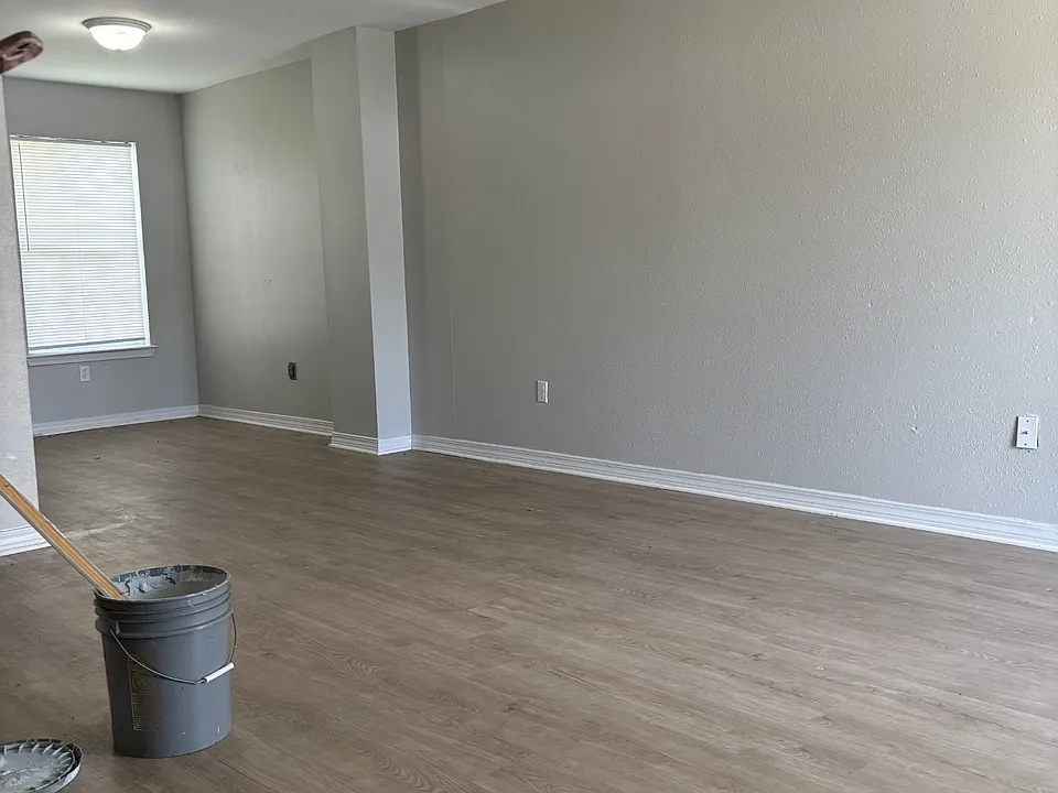 14409 Whitney Dr