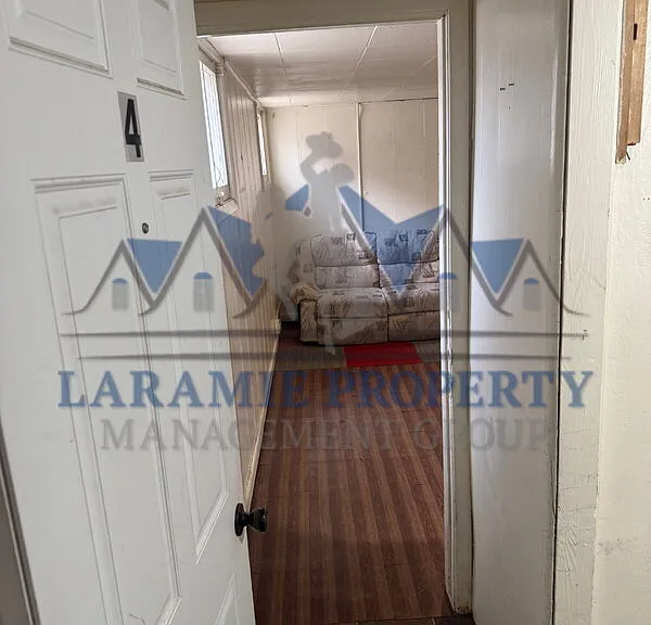 1526 Grand Ave #4 — Photo 3