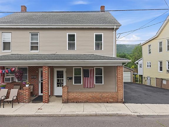 3rd image of 80 E Mill St