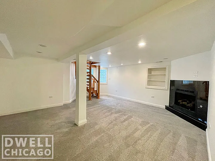 3448 N Damen Ave #1 — Photo 16
