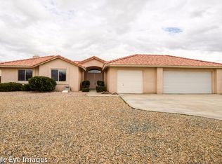 13991 Winnemucca Trl, Apple Valley, CA 92307