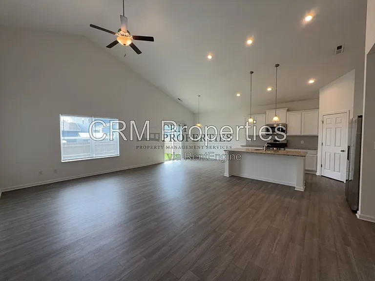 3242 Somers Dr — Photo 4