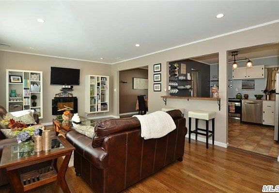 3rd image of 3 Keats Pl
