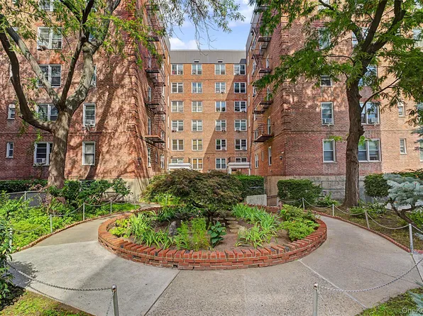 144-45 Sanford Avenue #5F, Flushing, NY 11355