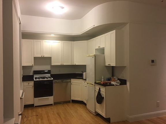 4th image of 105 Avenue B APT 4B
