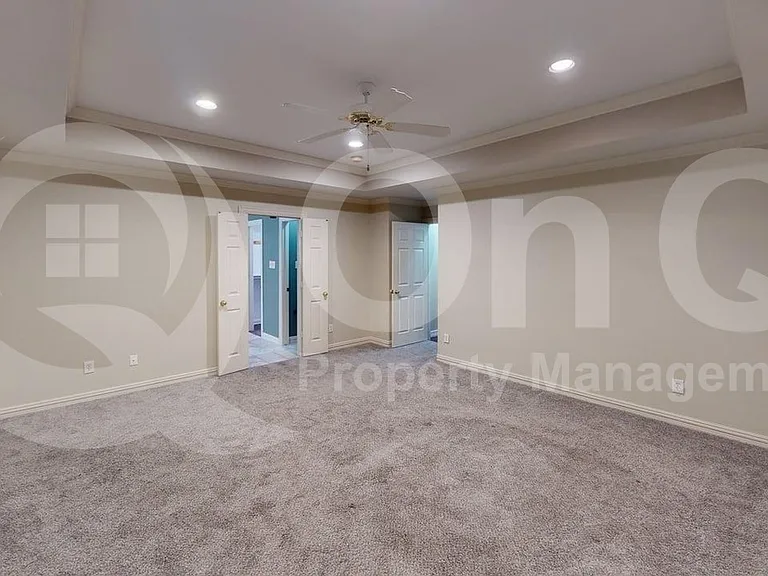923 Granview Dr — Photo 12