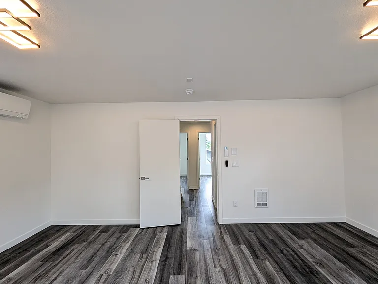 33 W Etruria St — Photo 29
