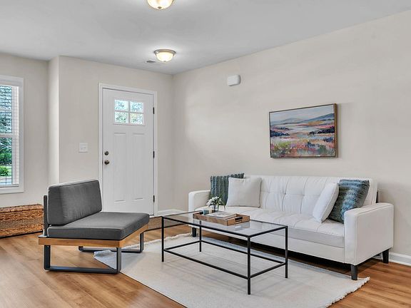 4th image of 235 Pendleton Rd #O-2