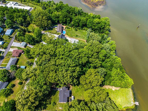 2nd image of 0 Lakeview Dr