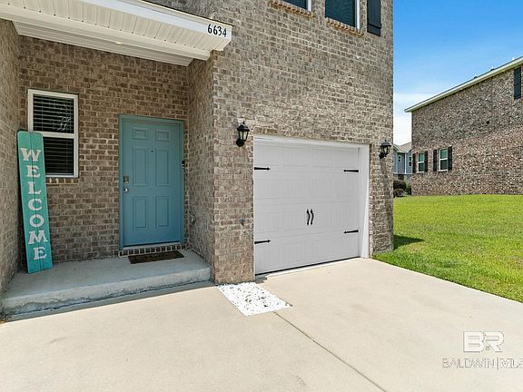 4th image of 6634 Spaniel Dr