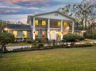 203 Swan Dr, Summerville, SC 29485