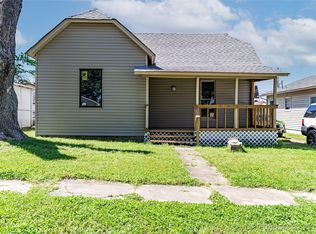 302 E 8th Ave, Bristow, OK 74010