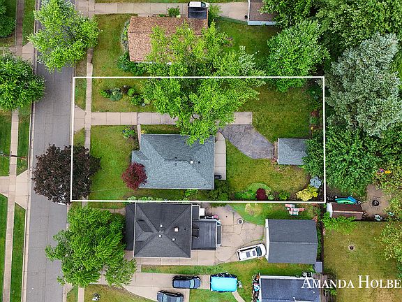 5th image of 1946 Wyoming Ave SW