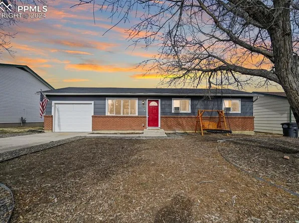 1631 Maxwell St, Colorado Springs, CO 80906