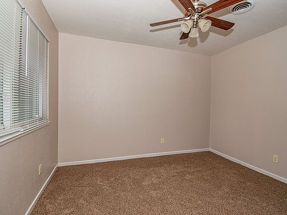 5th image of 3400 Nashville Ave
