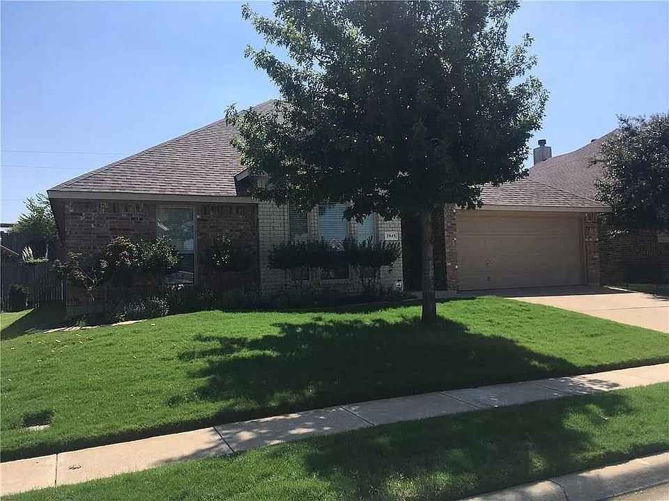 1st image of 3945 Vista Greens Dr