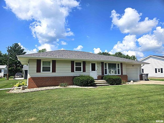 3rd image of 409 W Memorial Dr