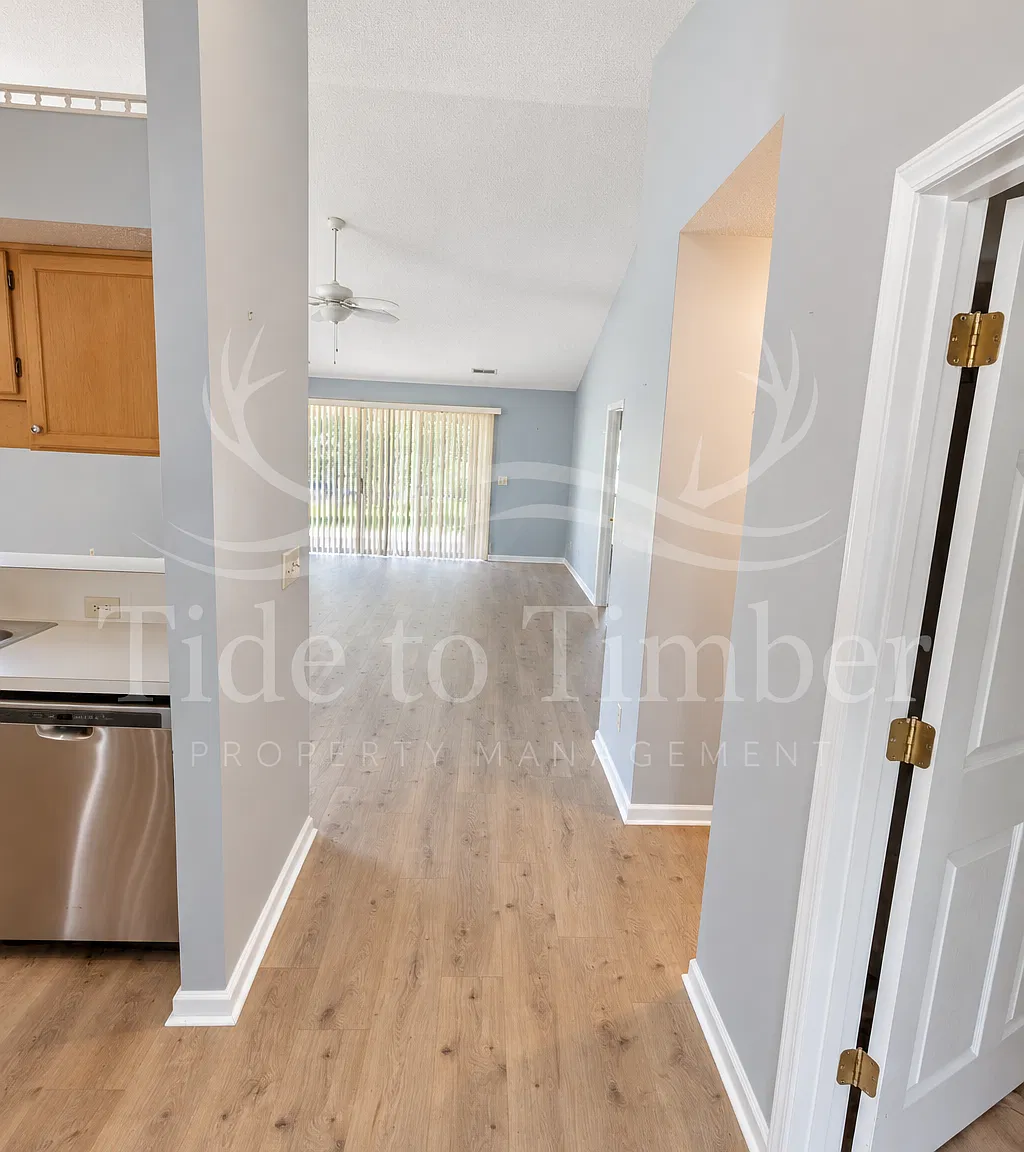 HOME*6661W — Photo 4