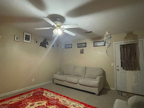 3rd image of 3803 Shelby Dr