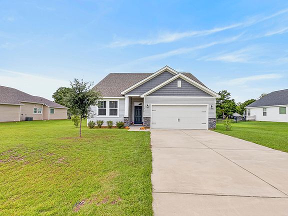 3rd image of 1365 Deercreek Dr
