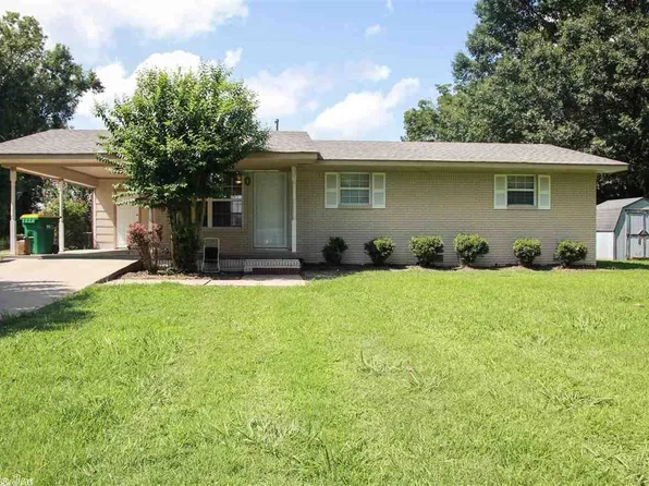 13801 Baucum Dr, North Little Rock, AR 72117