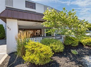 Parkwood East, Cranston, RI 02920