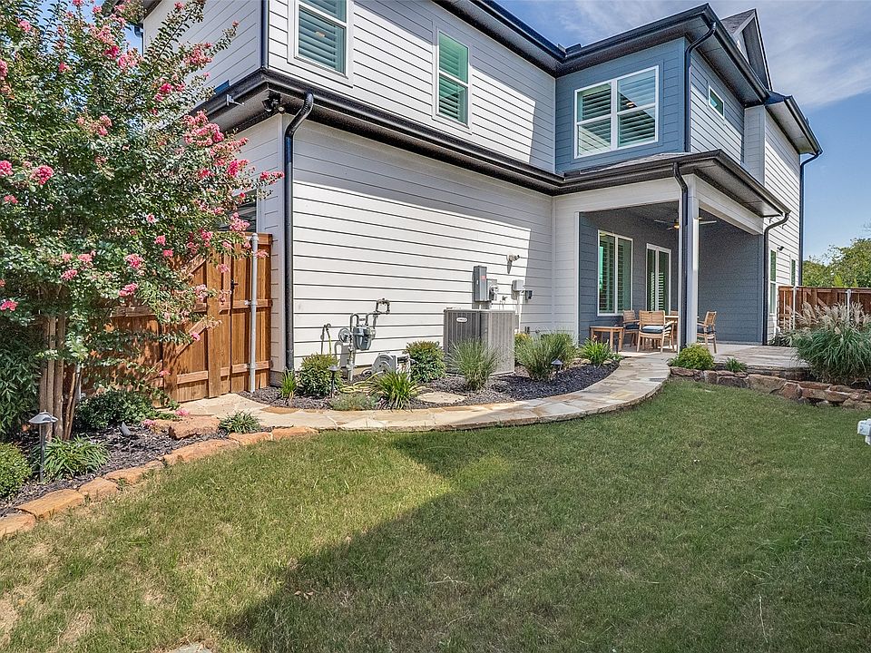 1st image of 2216 Scenic Bluff Dr