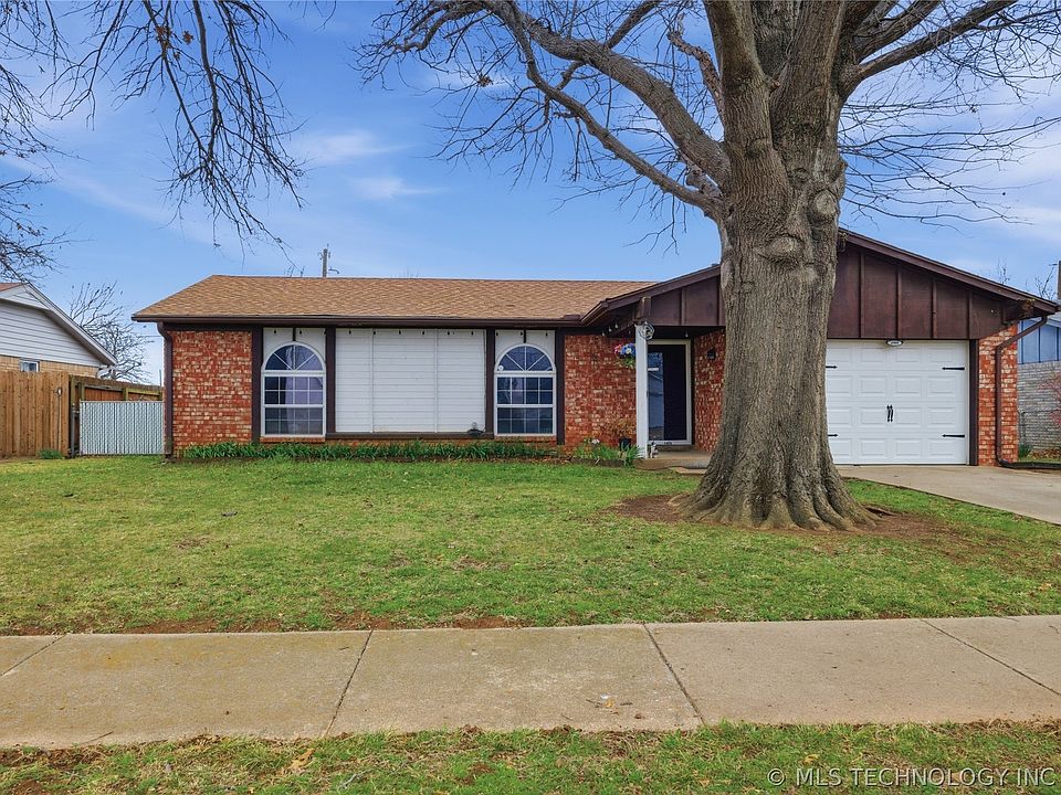 1st image of 4908 Greenan Dr