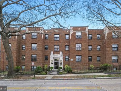 5611 5th St NW APT 11, Washington, DC, 20011