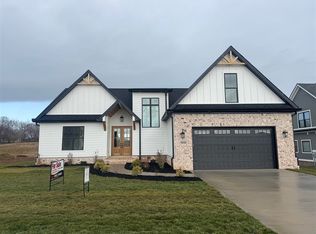 1032 Paddlers Way, Alvaton, KY 42122