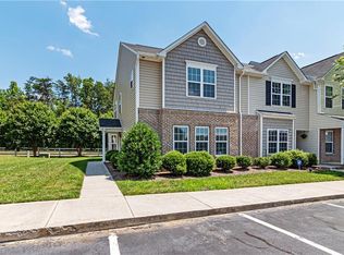 4285 Youngstown Dr, Greensboro, NC 27405