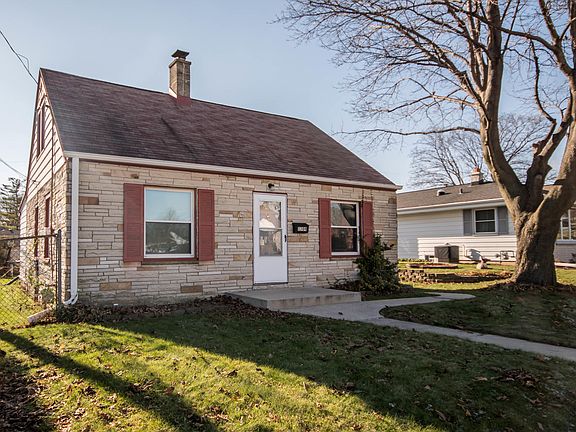 2nd image of 1709 Minnesota Ave