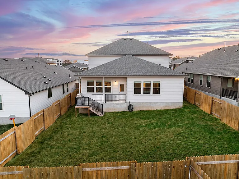 309 Greenway Dr — Photo 6