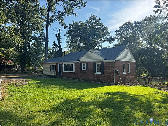 2nd image of 1206 Starling Cir