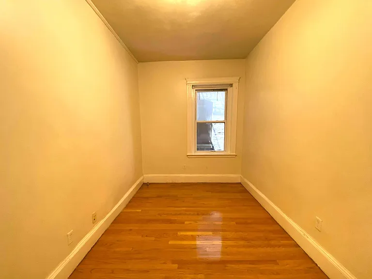 165 Hemenway St #5 — Photo 6