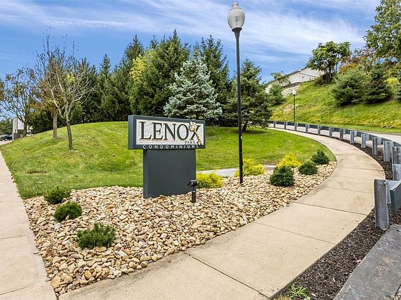 2nd image of 1002 Lenox Dr