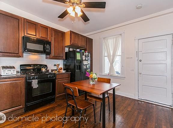 5th image of 2537 W Carmen Ave #2